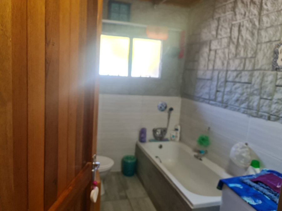 2 Bedroom Property for Sale in Oos Einde North West